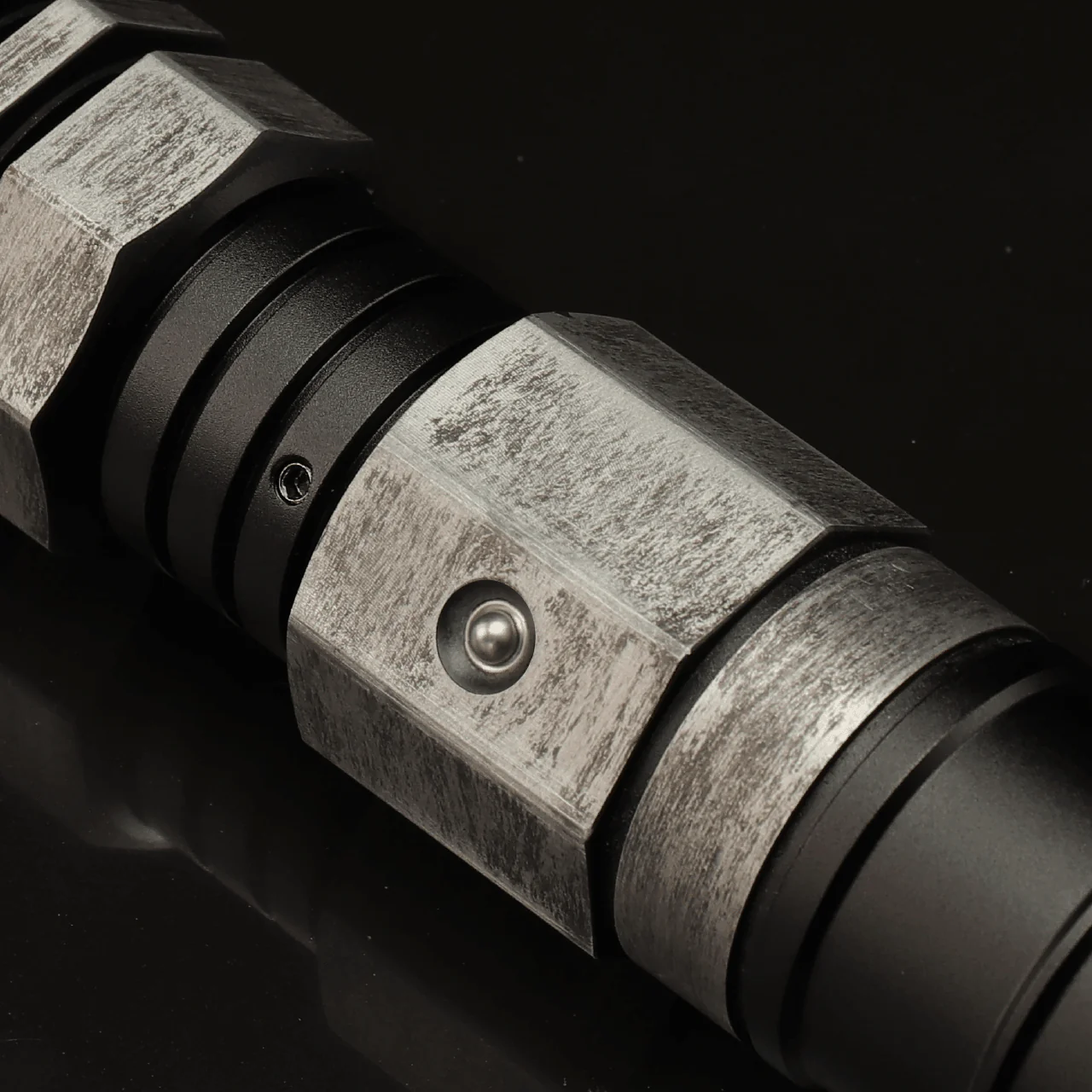 Hilt Finish - Image 5