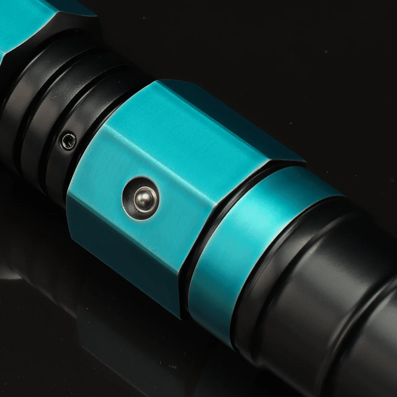 Hilt Material - Image 5